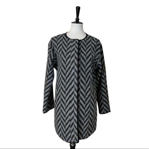 Talbots Women's Wool Blend Coat Zip Front Gray Black Herringbone Size XS - Picture 1 of 13